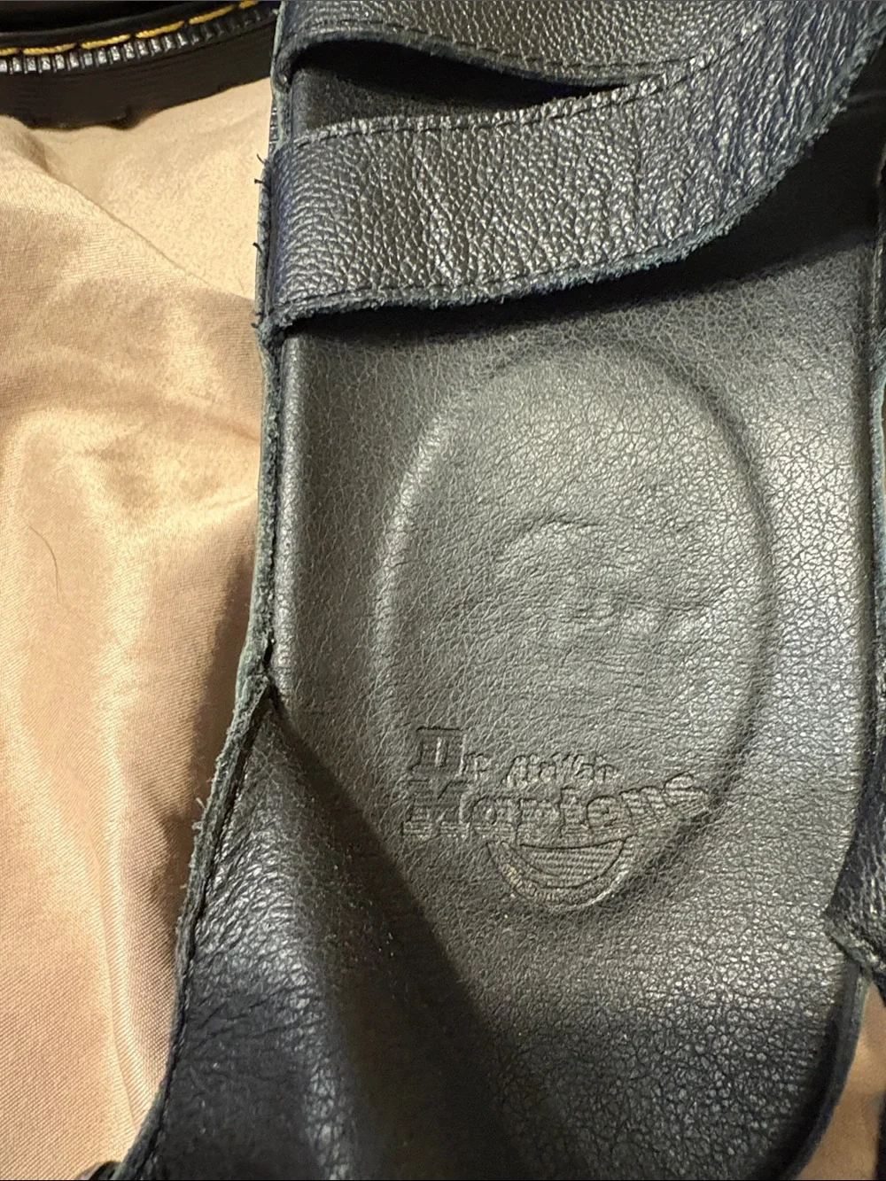 Dr. Martens Black Leather women’s or Men's Sandals US size 10 AS NEW condition